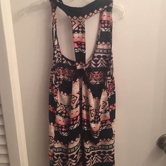 Aztec tank - Picture 2 of 2