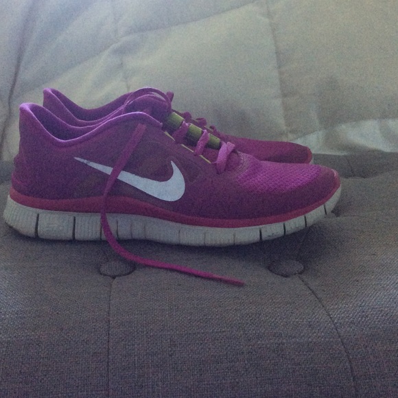 Purple Nike Free 5.0