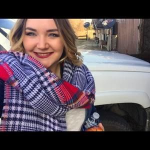 Meet your Posher, Sarahann