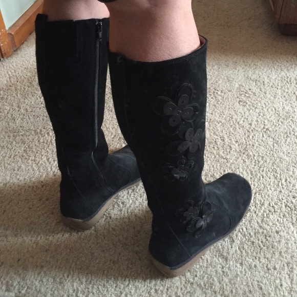 Leather, Black, suede boots with leather flowers