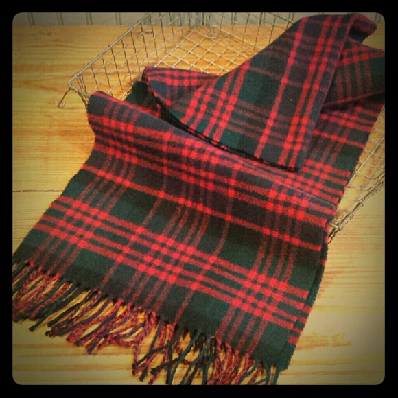 Gorgeous 100% Lambswool Sarf