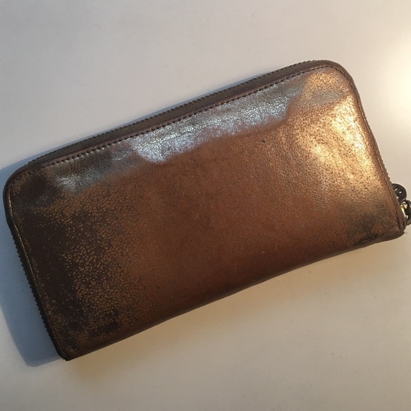 Tory Burch Gold Wallet-Retail $195 - Picture 2 of 3