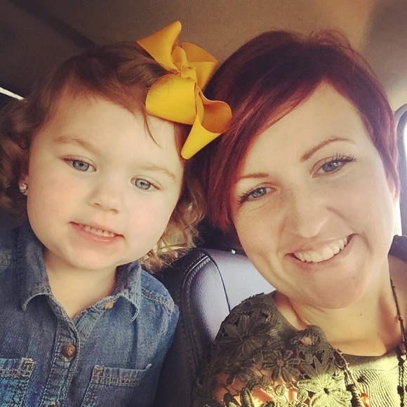 Meet your Posher, Leah - Picture 1 of 1