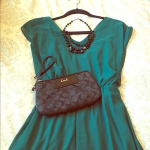 💥SALE💥 COACH Signature Wrislet