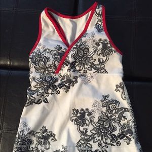 Lululemon yoga top