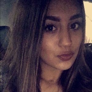 Meet your Posher, Lexi