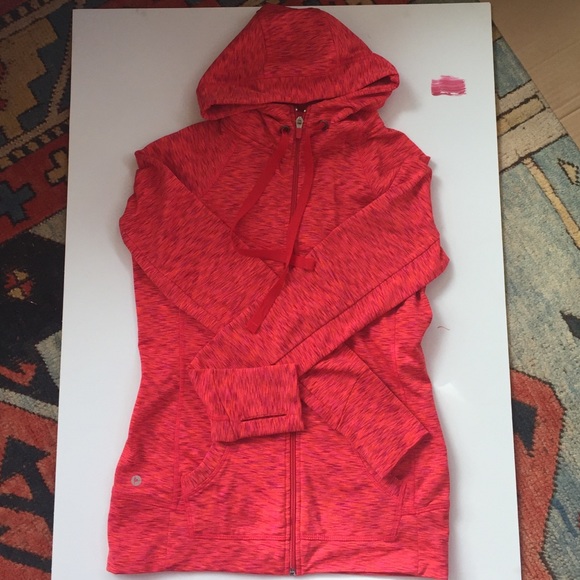 💕CUTE RED WORKOUT HOODIE💕