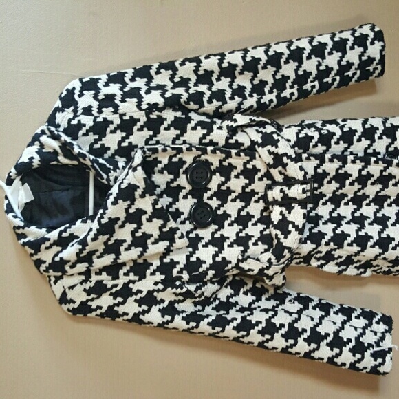 Black and white patterned jacket