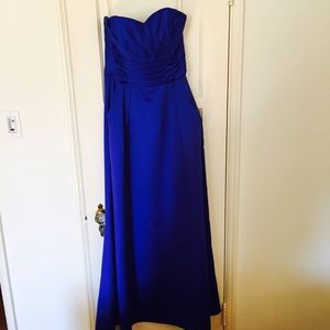Blue strapless long dress