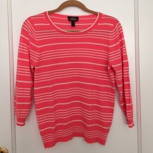 Light weight cashmere sweater