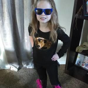 Meet your Posher, Tiara