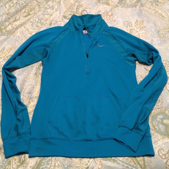 Nike dri-fit half zip