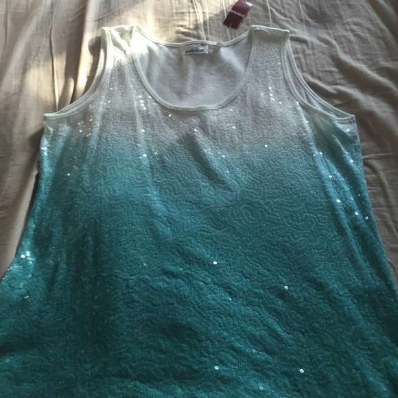 Sparkling Ombre Tank
