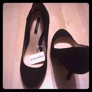 Black f21 heels