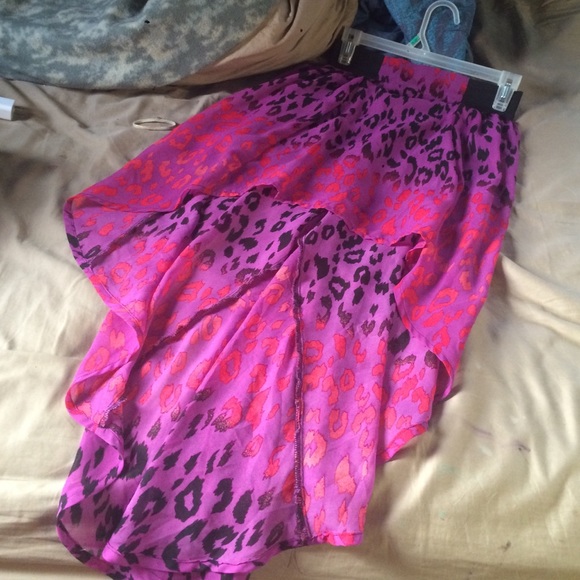 Leopard print skirt