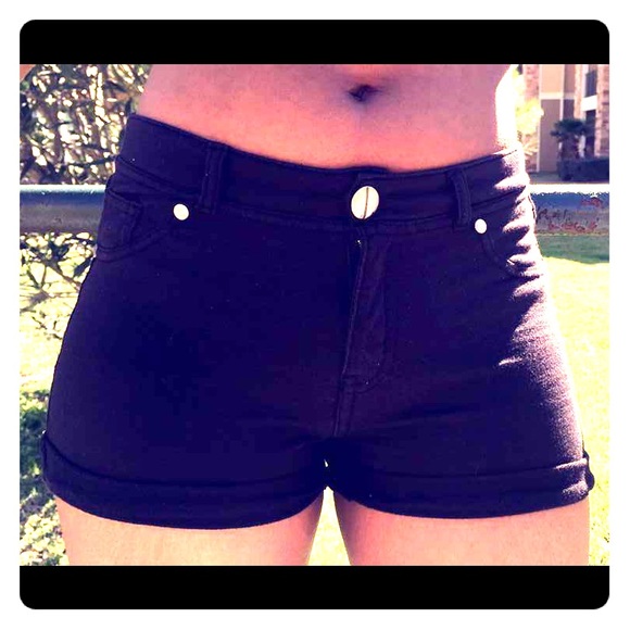 Black Flexible Shorts