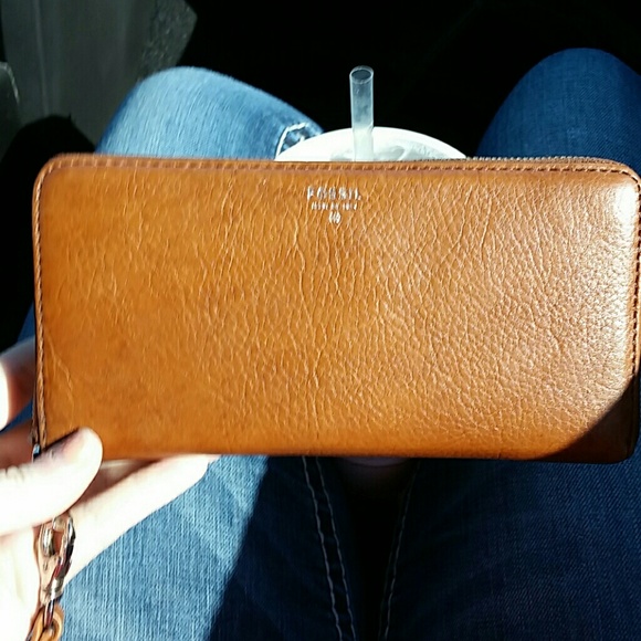 Authentic Fossil Wallet/Wristlet