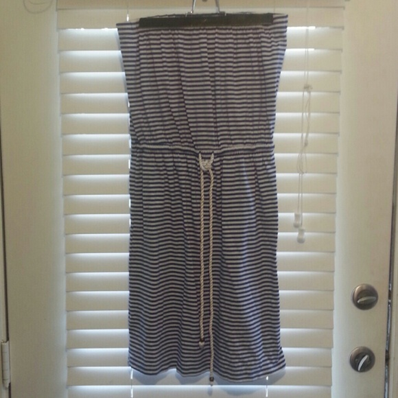 Blue and white striped gap tube dress m