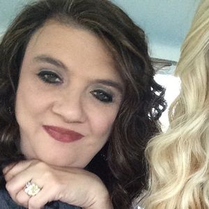 Meet your Posher, Joy