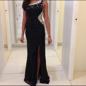 Long formal dress
