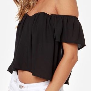 BLACK OFF THE SHOULDER TOP ✨