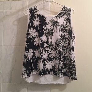NWOT Plus Size Tank Top XL Palm Trees