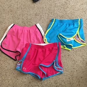 3 pairs of under armor shorts