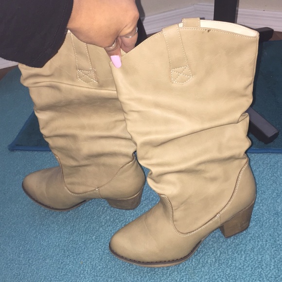 Tan comfy boots!
