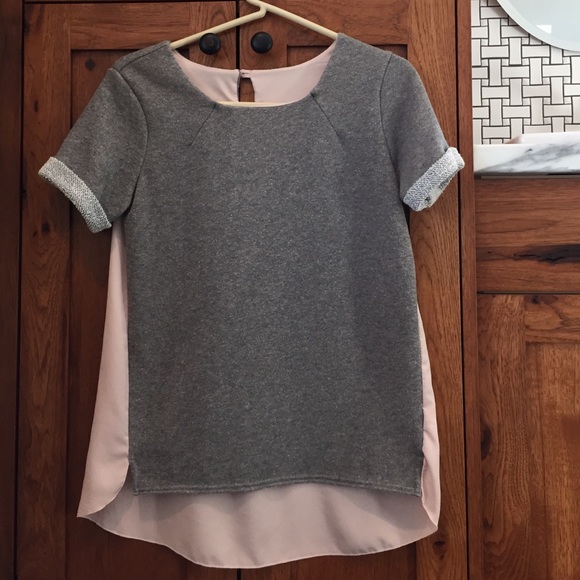 Loose fitting top