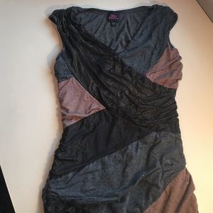 Bebe Dress in Gray Black & Beige Sz M