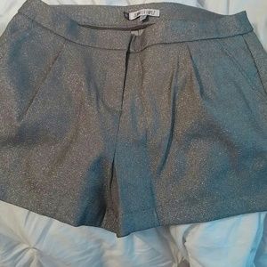 Jennifer Lopez GLAM shorts from Khols