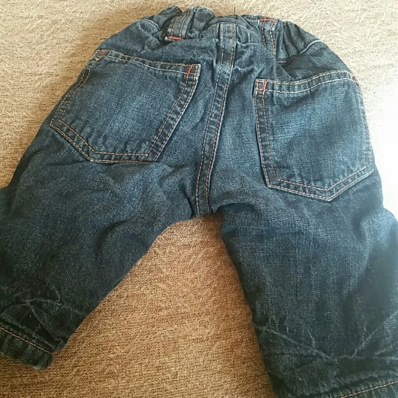 Jeans  baby gap  0-3 month - Picture 2 of 4