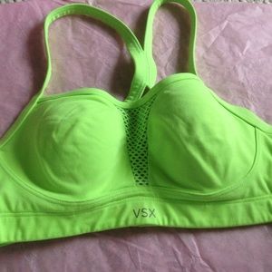 🆚 Victoria's Secret Sport's Bra