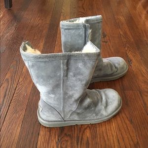Grey Uggs