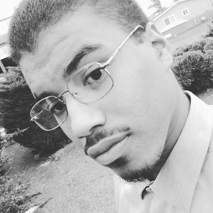 Meet your Posher, Rene