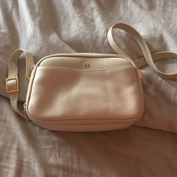 Etienne Aigner Crossbody purse
