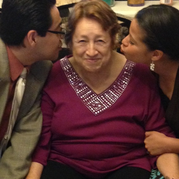 Meet your posher, Mimi - Picture 8 of 8