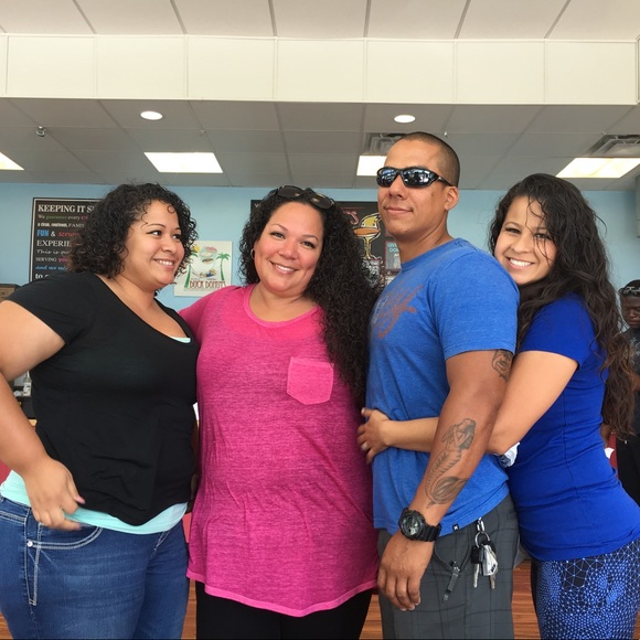 Meet your posher, Mimi - Picture 7 of 8