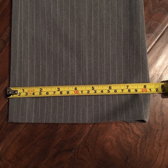 🚫SOLD IN BUNDLE!🚫Chic grey pinstripe slacks - Picture 6 of 6