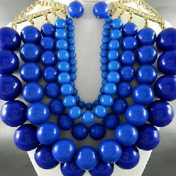 Necklace set
