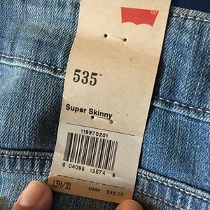 Levi's boyfriend skinny jeans