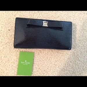 Kate Spade Stacy Montford Park Wallet