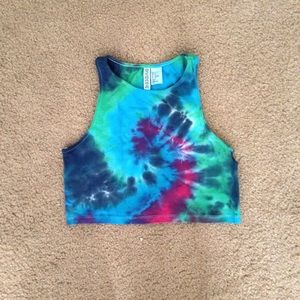 Tie-dye crop top