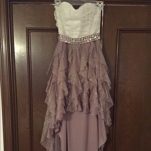 Gorgeous formal for prom or homecoming!