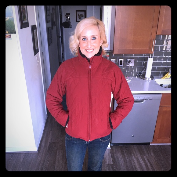 Red Puffer Columbia Coat, Excellent condition!