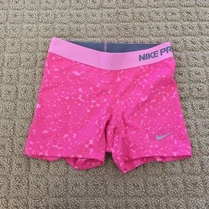 Nike pros💗💗 (kids)
