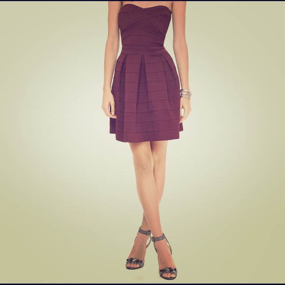 Strapless Express dress - Picture 1 of 4