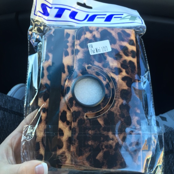 Mini iPad case cheetah print