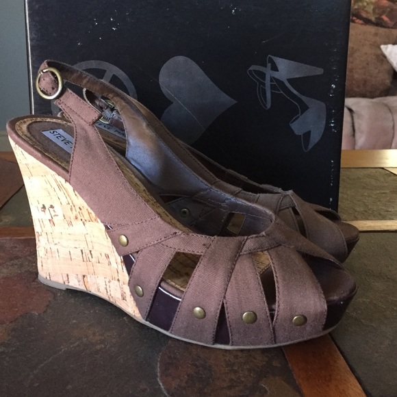 Brown wedges
