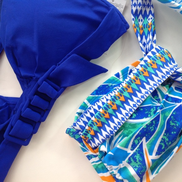 $10 SWIM BUNDLE SALE! NEW GOTTLIEB ISLAND ESCAPE - Picture 4 of 4